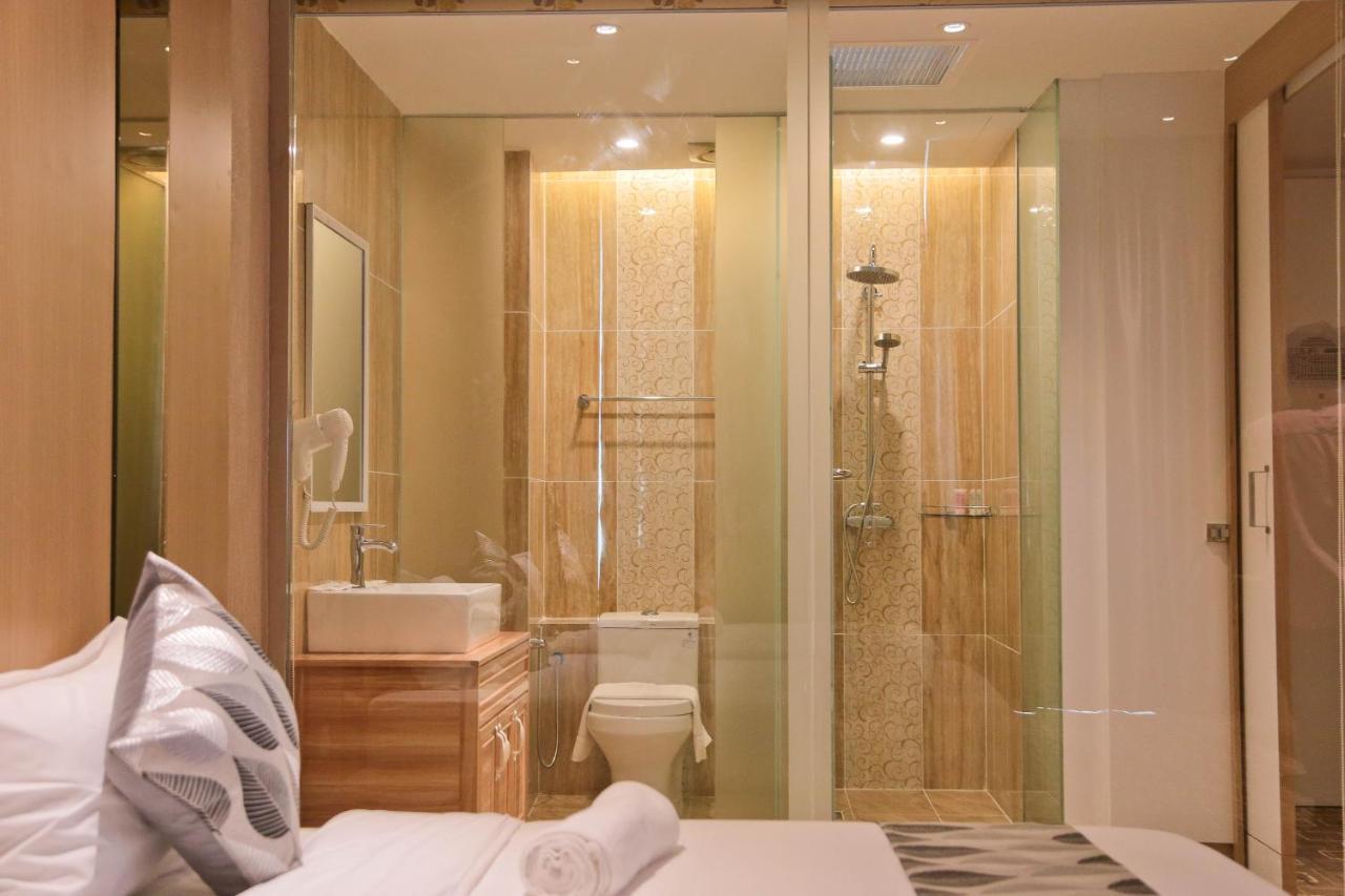 Top Holiday Hotel Seri Kembangan Eksteriør billede