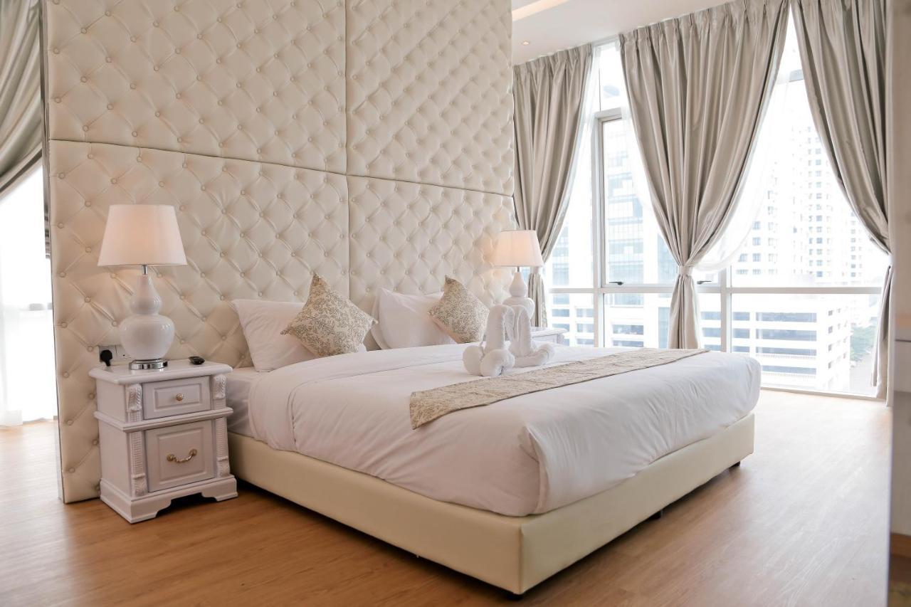 Top Holiday Hotel Seri Kembangan Eksteriør billede