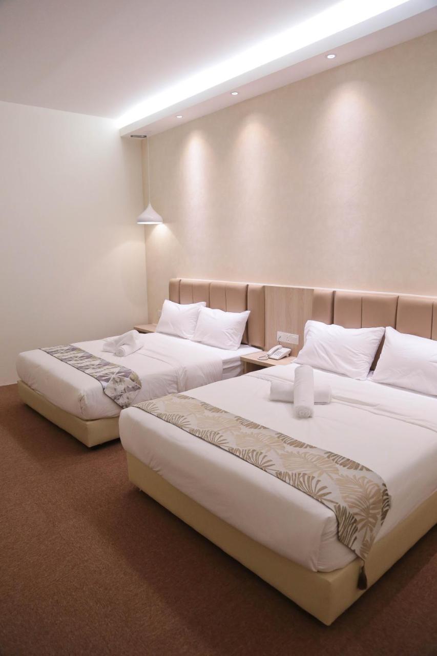 Top Holiday Hotel Seri Kembangan Eksteriør billede